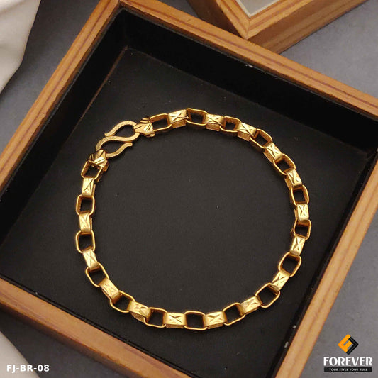 New Classical Gold S0quare Link bracelet For Men.(BR-08)