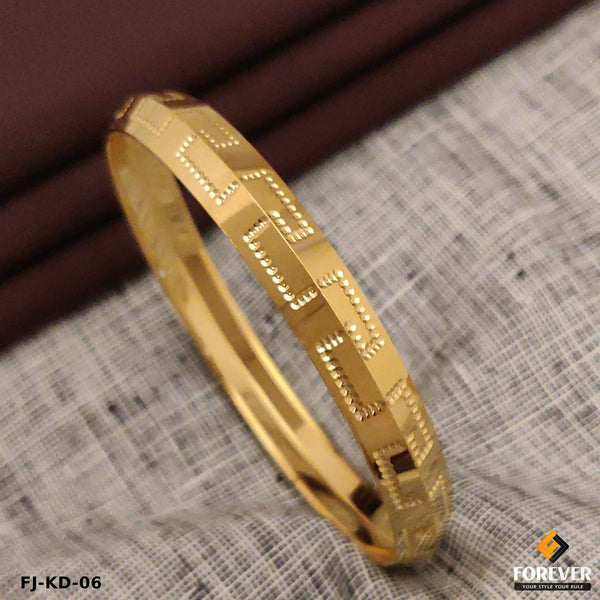 High Quality Gold Plated Gikzek CNC Design Fashion Kada For Mens. (KD-06)